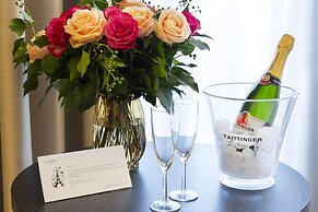 Citadines Tour Eiffel Paris