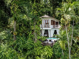 Round Hill Hotel And Villas