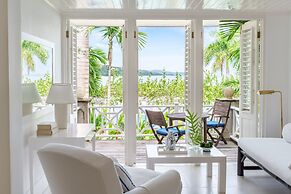 Round Hill Hotel And Villas