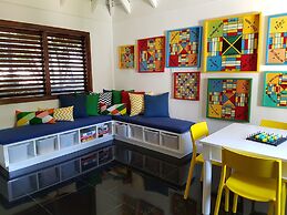 Round Hill Hotel And Villas