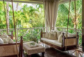 Round Hill Hotel And Villas