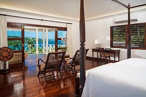 Round Hill Hotel And Villas