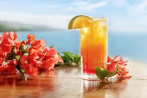 Round Hill Hotel And Villas