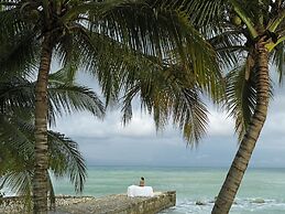 Round Hill Hotel And Villas