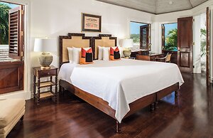 Round Hill Hotel And Villas