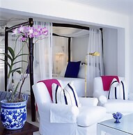 Round Hill Hotel And Villas