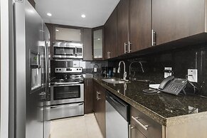 Fortune House Hotel Suites