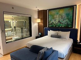 Pride Hotel