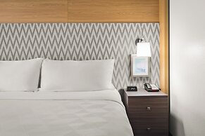 Holiday Inn & Suites Bothell by IHG