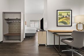 Holiday Inn & Suites Bothell by IHG