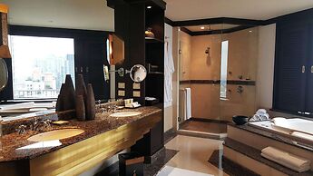 Swissotel Bangkok Ratchada