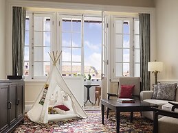 Raffles Hotel Le Royal