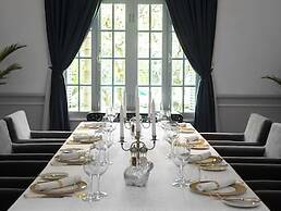 Raffles Hotel Le Royal