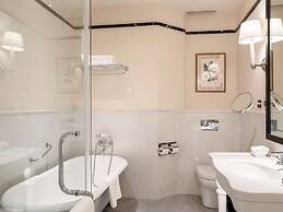 Raffles Hotel Le Royal