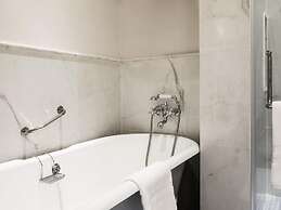 Raffles Hotel Le Royal