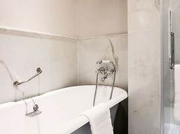 Raffles Hotel Le Royal