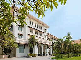 Raffles Hotel Le Royal