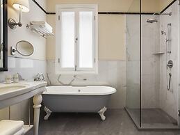 Raffles Hotel Le Royal