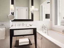 Raffles Hotel Le Royal