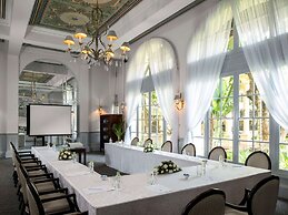 Raffles Hotel Le Royal