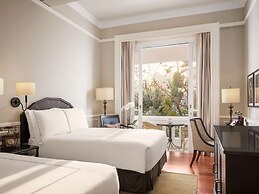 Raffles Hotel Le Royal