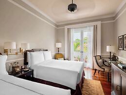 Raffles Grand Hotel d'Angkor