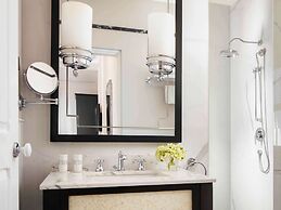 Raffles Grand Hotel d'Angkor