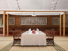 Raffles Grand Hotel d'Angkor