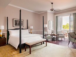 Raffles Grand Hotel d'Angkor