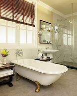 Raffles Grand Hotel d'Angkor