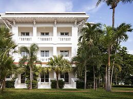 Raffles Grand Hotel d'Angkor