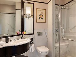 Raffles Grand Hotel d'Angkor