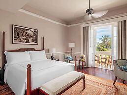 Raffles Grand Hotel d'Angkor