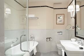 Raffles Grand Hotel d'Angkor