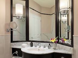 Raffles Grand Hotel d'Angkor