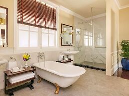 Raffles Grand Hotel d'Angkor