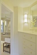 Paradox Singapore Merchant Court at Clarke Quay