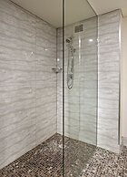 Stamford Grand Adelaide