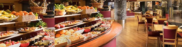 Stamford Plaza Adelaide