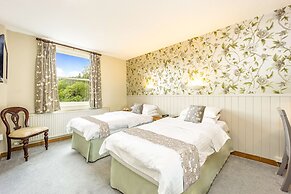 Best Western Limpley Stoke Hotel