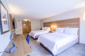 Holiday Inn Express & Suites Lincoln East - White Mountains by IHG