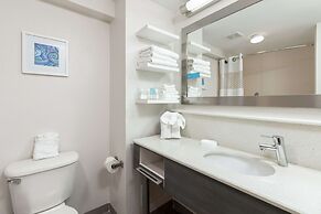 Hampton Inn Daytona Shores - Oceanfront