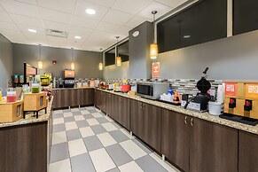 Hampton Inn Daytona Shores - Oceanfront