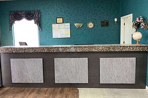 Super 8 by Wyndham Nashville Near Downtown / I-40