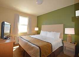 Aviator Suites Hotel by Aspen Hotels