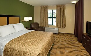 Aviator Suites Hotel by Aspen Hotels