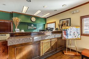 HomeTowne Studios by Red Roof Atlanta - Chamblee