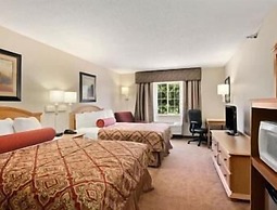 Savanna Inn & Suites