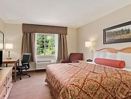 Savanna Inn & Suites