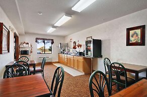 Super 8 by Wyndham Wakeeney